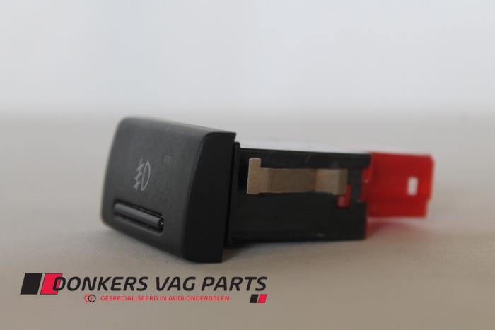 Używane Przelacznik ESP Audi A8 Cena € 10,00 Procedura marży oferowane przez Donkers VAG Parts