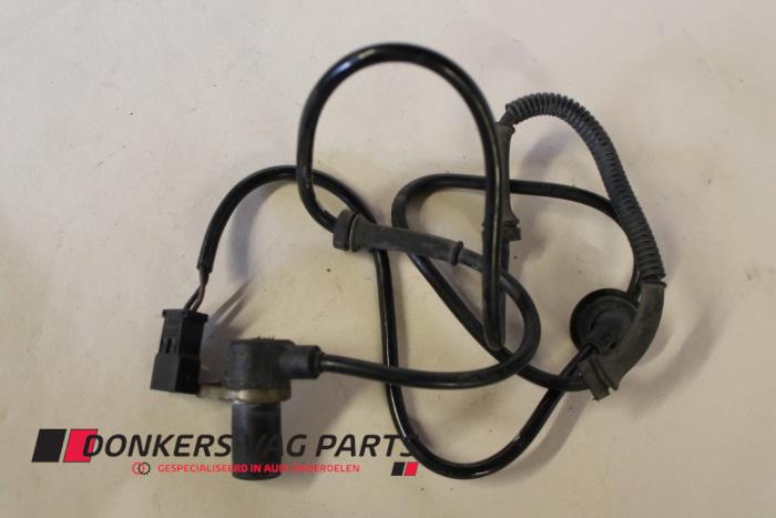 Używane Czujnik ABS Audi A4 (B6) Cena € 20,00 Procedura marży oferowane przez Donkers VAG Parts