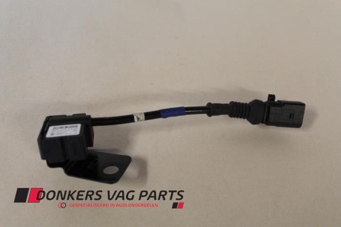 Begagnade Hastighetssensor Audi Diversen Pris € 15,00 Marginaltabell erbjuds av Donkers VAG Parts