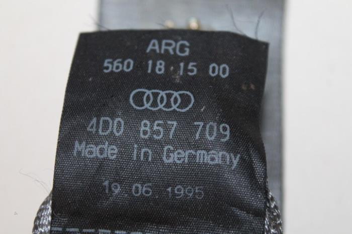 Pas bezpieczenstwa lewy tyl z Audi A8