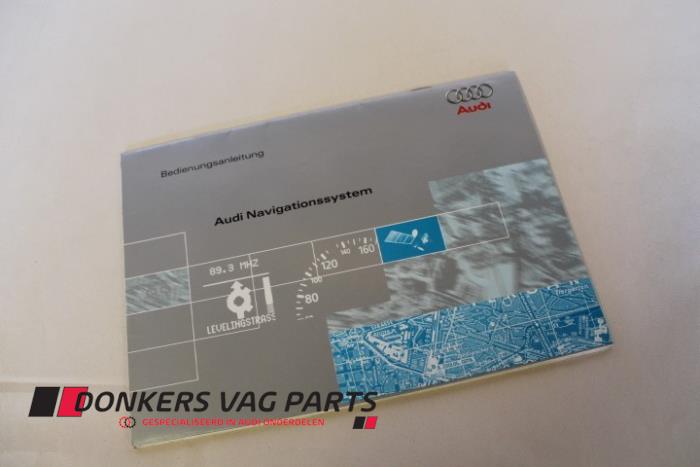 Używane Instrukcja Audi A8 Cena € 5,00 Procedura marży oferowane przez Donkers VAG Parts