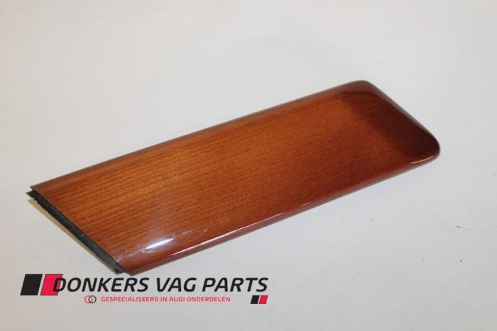 Używane Listwa ozdobna Audi 100 Cena € 8,00 Procedura marży oferowane przez Donkers VAG Parts