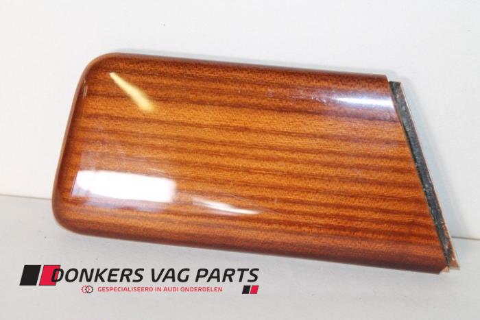 Używane Listwa ozdobna Audi 100 Cena € 8,00 Procedura marży oferowane przez Donkers VAG Parts