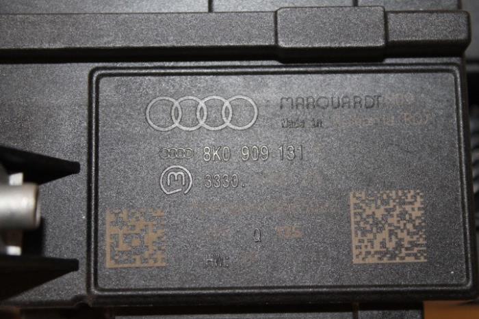 Zündschloss Schalter van een Audi A4