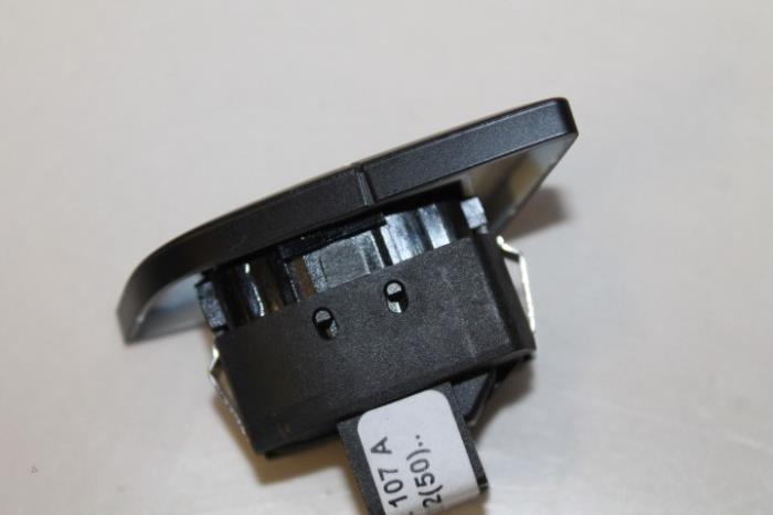 Central locking switch from a Audi Q5