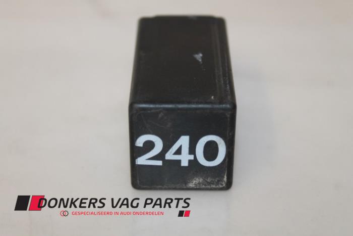 Begagnade Relä Audi 80 Pris € 30,00 Marginaltabell erbjuds av Donkers VAG Parts