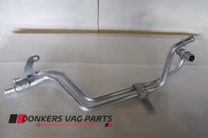 Begagnade Vattenrör Audi Q5 (8RB) 2.0 TFSI 16V Hybrid Quattro Pris € 34,99 Inklusive moms erbjuds av Donkers VAG Parts