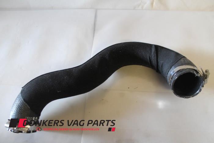 Gebrauchte Intercooler Schlauch Audi Q5 (8RB) 2.0 TFSI 16V Hybrid Quattro Preis € 40,00 Mit Mehrwertsteuer angeboten von Donkers VAG Parts