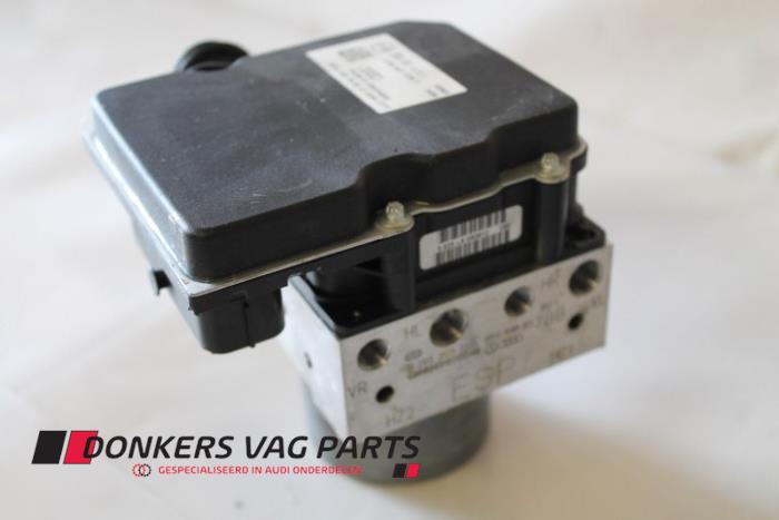 Usagé Pompe ABS Audi Q5 (8RB) 2.0 TFSI 16V Hybrid Quattro Prix € 500,03 Prix TTC proposé par Donkers VAG Parts