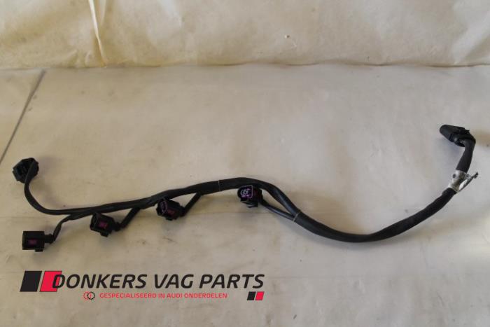 Używane Kabel (rózne) Audi A5 Cena € 50,00 Procedura marży oferowane przez Donkers VAG Parts