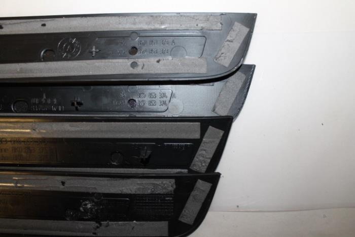 Sill, left from a Audi A4