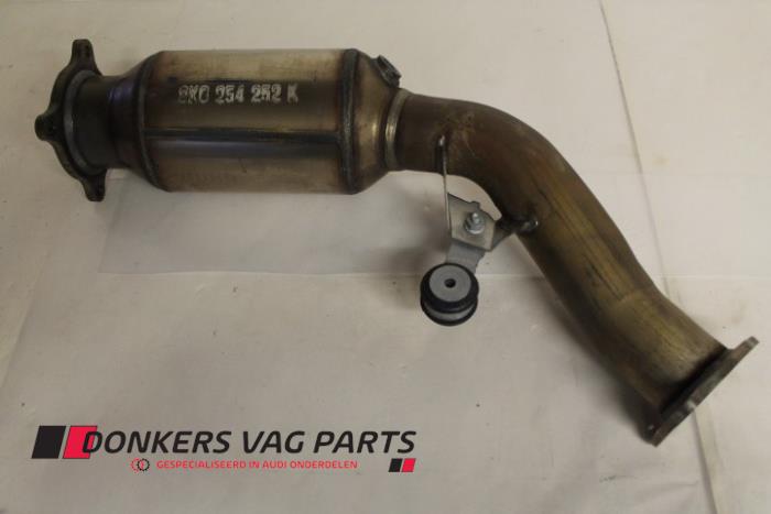Używane Katalizator Audi A4 (B8) 2.0 TFSI 16V Quattro Cena € 350,00 Procedura marży oferowane przez Donkers VAG Parts