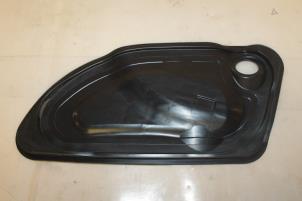 Used Door plate 4-door right front Audi A4 Price € 3,00 Margin scheme offered by Autoparts Veghel