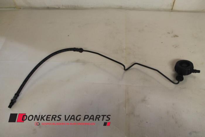 Usagé Conduit (divers) Audi A3 Sportback (8VA/8VF) 2.0 TDI 16V Prix € 50,00 Prix TTC proposé par Donkers VAG Parts