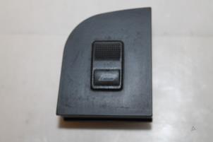 Used Electric window switch Audi 80 Price € 10,00 Margin scheme offered by Autoparts Veghel