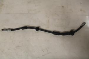 Used Front brake hose Audi A8 Price € 20,00 Margin scheme offered by Autoparts Veghel