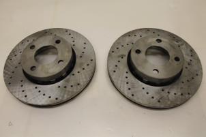 Used Front brake disc Audi 80 Price € 186,00 Margin scheme offered by Autoparts Veghel