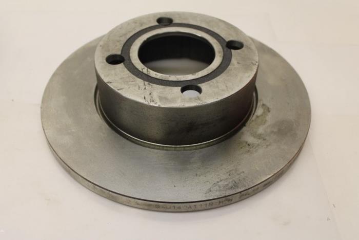 Front brake disc from a Audi 80