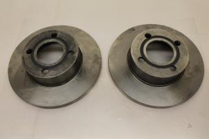 New Front brake disc Audi 80 Price € 60,50 Inclusive VAT offered by Autoparts Veghel