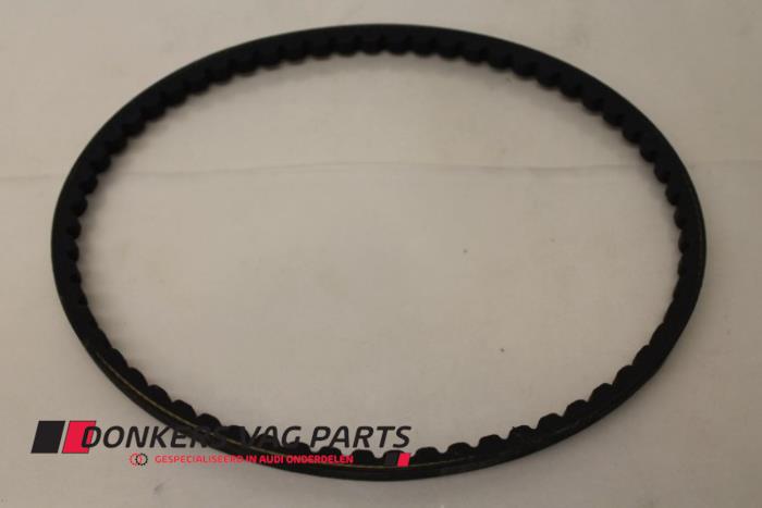 Nowe Pas klinowy Audi 80 Cena € 9,99 Z VAT oferowane przez Donkers VAG Parts
