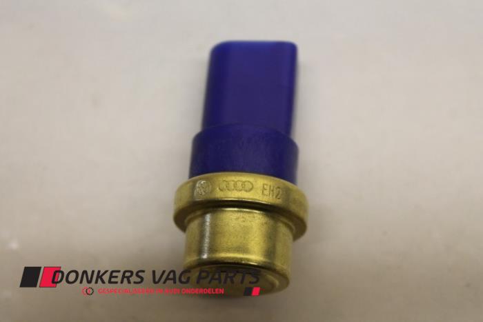 Nuevos Interruptor Audi Diversos Precio € 25,00 IVA incluido ofrecido por Donkers VAG Parts