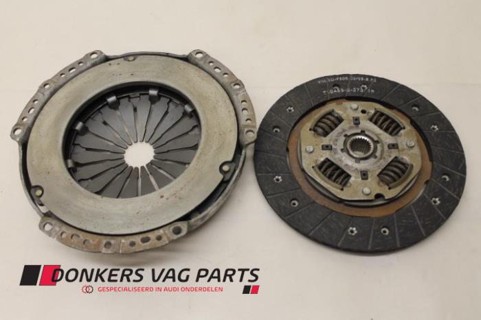Begagnade Tryckplåt Audi Diversen Pris € 75,00 Marginaltabell erbjuds av Donkers VAG Parts