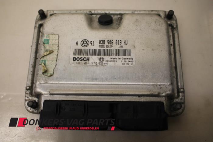 Used Engine management computer Volkswagen Golf IV (1J1) 1.9 TDI 130 Price € 50,00 Margin scheme offered by Donkers VAG Parts