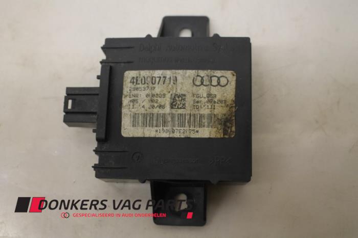 Begagnade Larmmodul Audi A8 (D3) 4.0 TDI V8 32V Quattro Pris € 15,00 Marginaltabell erbjuds av Donkers VAG Parts