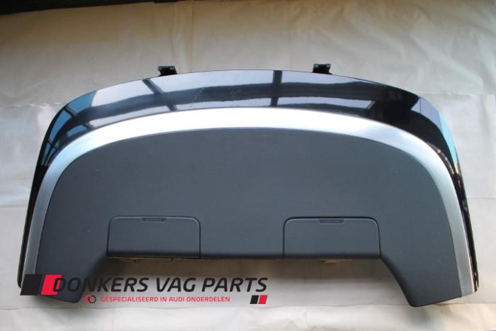 Używane Pokrywa dachu cabrio Audi A4 Cabrio (B7) 3.2 FSI V6 24V Quattro Cena € 75,00 Procedura marży oferowane przez Donkers VAG Parts