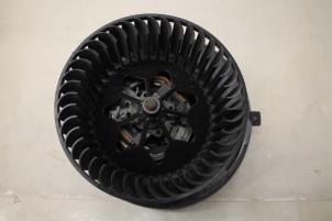 Usados Motor de ventilador de calefactor Audi A3 Precio € 35,00 Norma de margen ofrecido por Autoparts Veghel