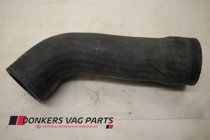 Gebrauchte Intercooler Schlauch Audi S4 Avant (B5) 2.7 V6 30V Turbo Preis € 25,00 Margenregelung angeboten von Donkers VAG Parts