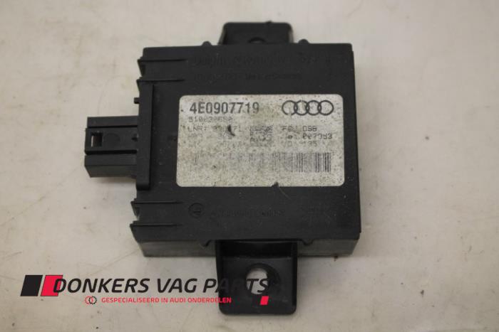 Begagnade Larmmodul Audi A8 (D3) 4.0 TDI V8 32V Lang Quattro Pris € 15,00 Marginaltabell erbjuds av Donkers VAG Parts