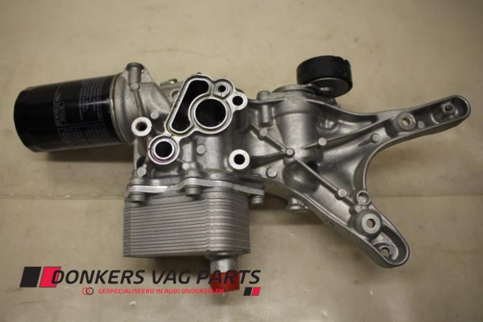 Gebrauchte Ölkühler Audi A5 Cabrio (8F7) 2.0 TFSI 16V Preis € 151,01 Mit Mehrwertsteuer angeboten von Donkers VAG Parts