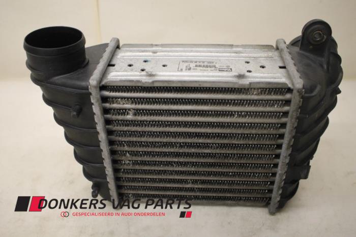 Usados Intercooler Audi TT Roadster (8N9) 1.8 20V Turbo Precio € 75,00 Norma de margen ofrecido por Donkers VAG Parts