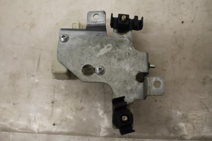 Tank flap lock motor from a Audi TT