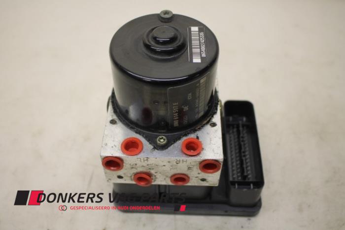 Gebrauchte ABS Pumpe Audi TT Roadster (8N9) 1.8 T 20V Quattro Preis € 121,00 Margenregelung angeboten von Donkers VAG Parts