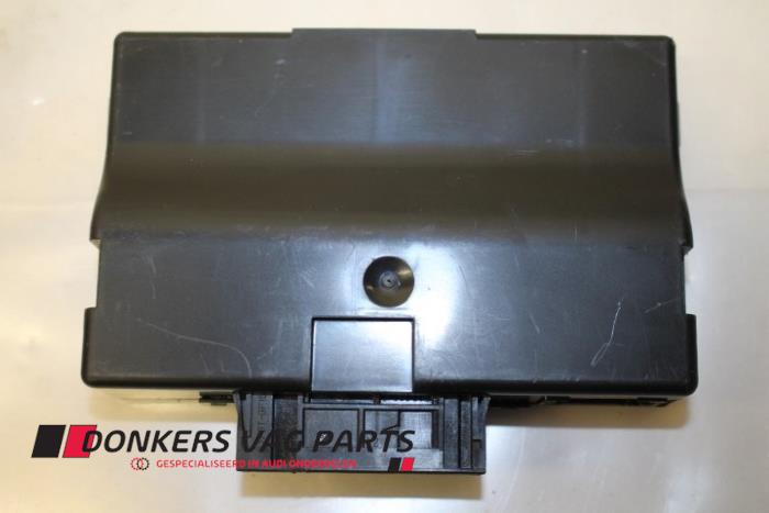 Usados Módulo Gateway Audi S8 (D4) 4.0 V8 TFSI 32V Precio € 100,01 IVA incluido ofrecido por Donkers VAG Parts