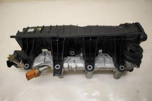 Used Intake manifold Audi S8 Price € 300,00 Margin scheme offered by Autoparts Veghel