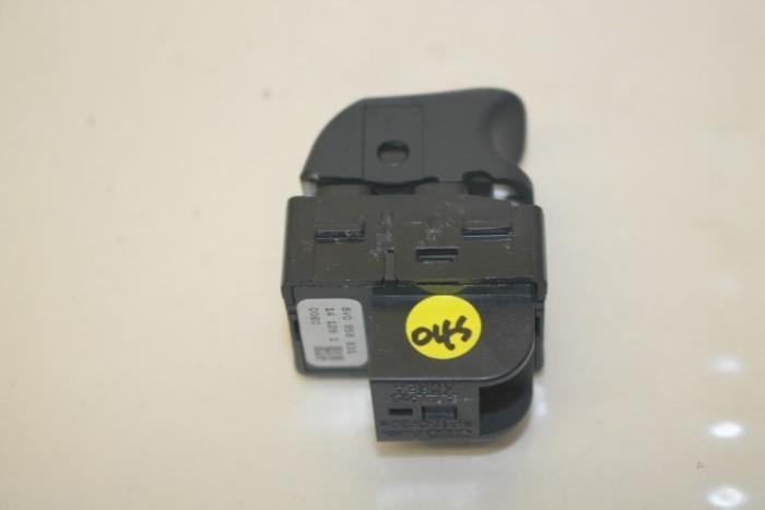 Tailgate switch from a Audi A3 2015