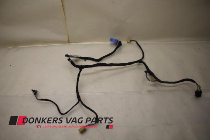 Używane Kabel (rózne) Audi A3 Limousine (8VS/8VM) 2.0 TFSI 16V Cena € 34,99 Z VAT oferowane przez Donkers VAG Parts