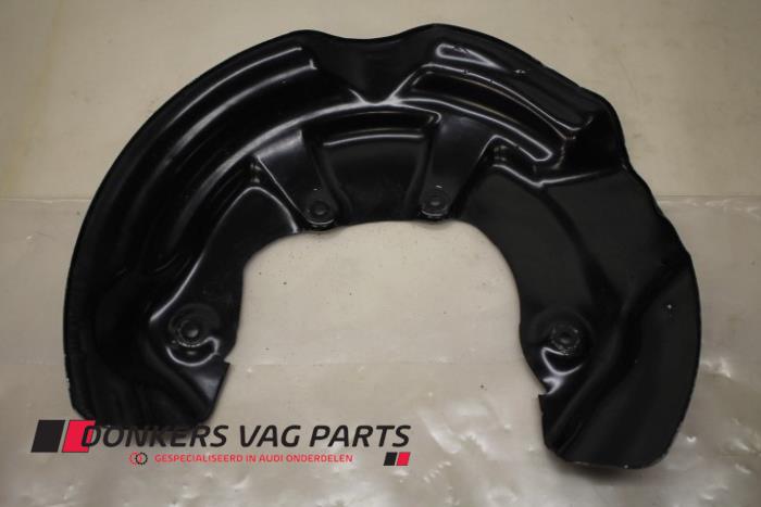 Brake disc dust cover plates