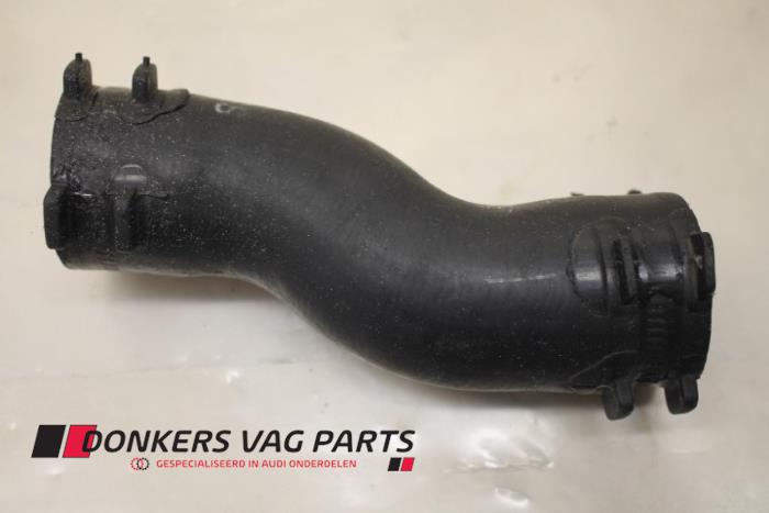 Gebrauchte Intercooler Schlauch Audi A6 (C6) 3.0 TDI V6 24V Quattro Preis € 15,00 Margenregelung angeboten von Donkers VAG Parts