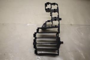 Used Relay holder Audi A4 Price € 5,00 Margin scheme offered by Autoparts Veghel