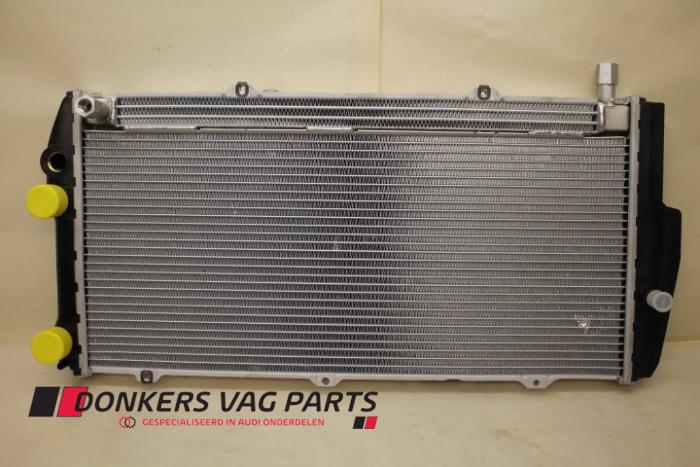 Nowe Chlodnica Audi 100 (C3) Cena € 300,00 Z VAT oferowane przez Donkers VAG Parts