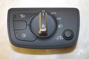 Usados Interruptor de luz Audi A6 Precio € 50,00 Norma de margen ofrecido por Autoparts Veghel