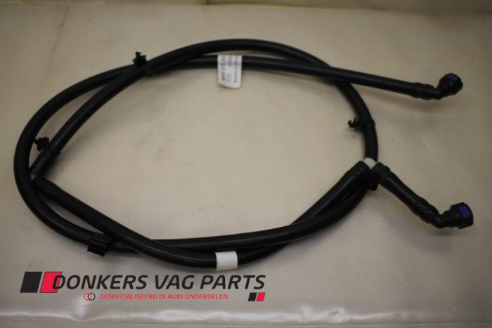 Headlight washer pipe