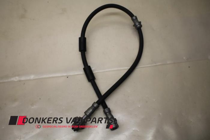 Begagnade Främre bromsslang Audi A3 Limousine (8VS/8VM) 2.0 TFSI 16V Pris € 20,00 Inklusive moms erbjuds av Donkers VAG Parts