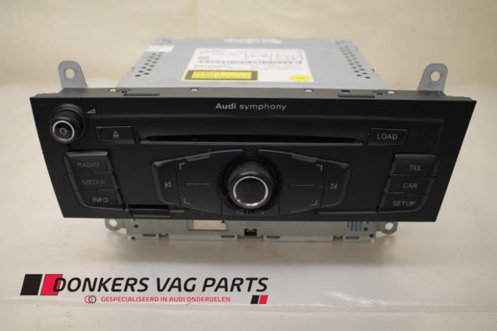 Używane Radio Audi A5 (8T3) 1.8 TFSI 16V Cena € 100,00 Procedura marży oferowane przez Donkers VAG Parts