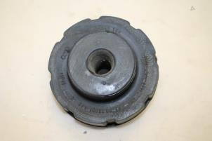 Used Rear spring retainer, left Audi A4 Price € 4,00 Margin scheme offered by Autoparts Veghel