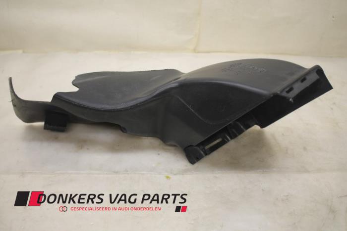 Begagnade Lufttratt Audi Allroad (C5) 2.5 V6 TDI 24V Pris € 15,00 Marginaltabell erbjuds av Donkers VAG Parts